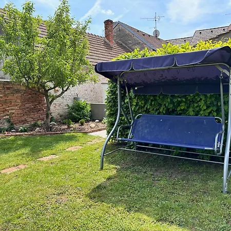 Zahradni 6 * Velké Pavlovice