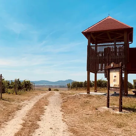 Zahradni 6 * Velké Pavlovice