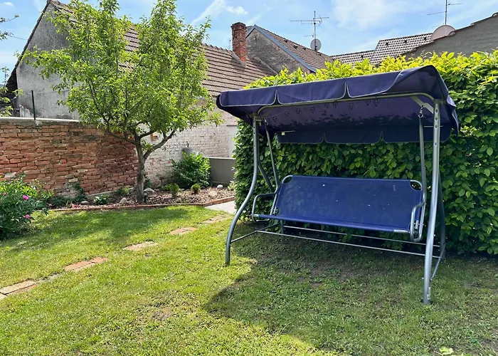 Zahradni 6 * Velké Pavlovice